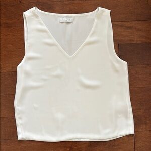 Aritzia White Sleeveless Tank Top